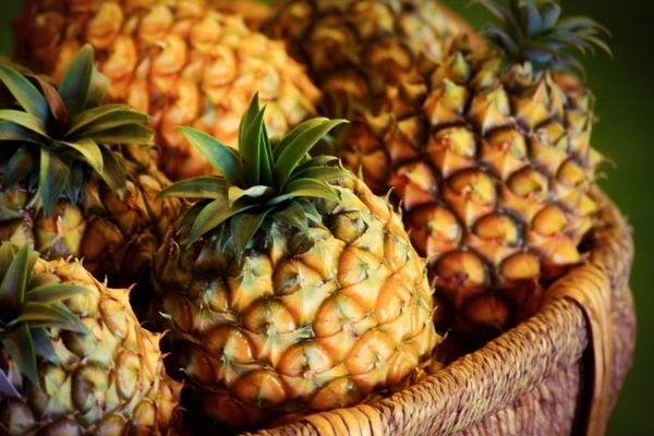 eine Ananas