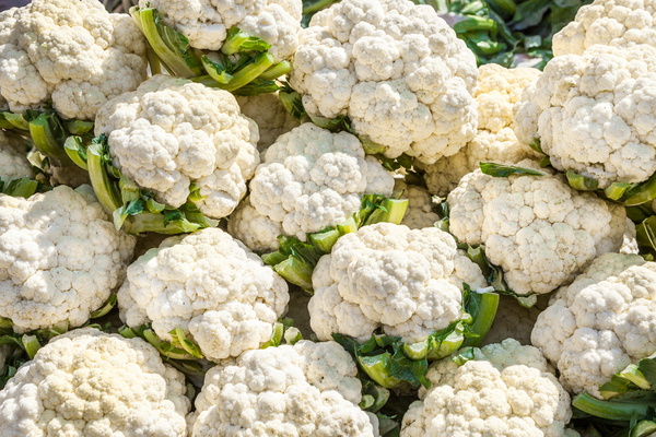 pagbubungkal ng cauliflower