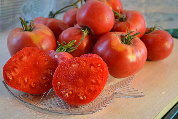 pink tomatoes